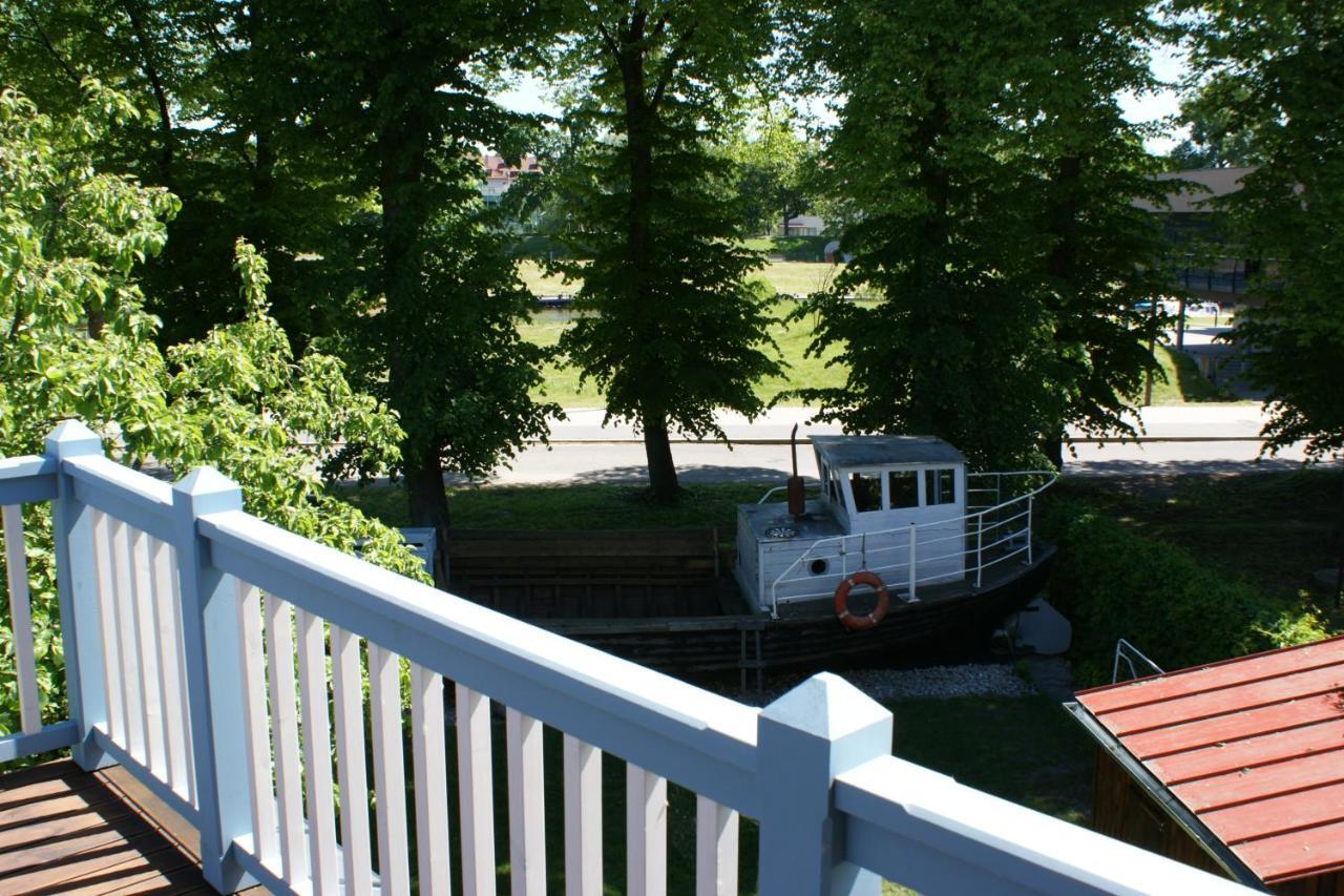 Ou Apartment