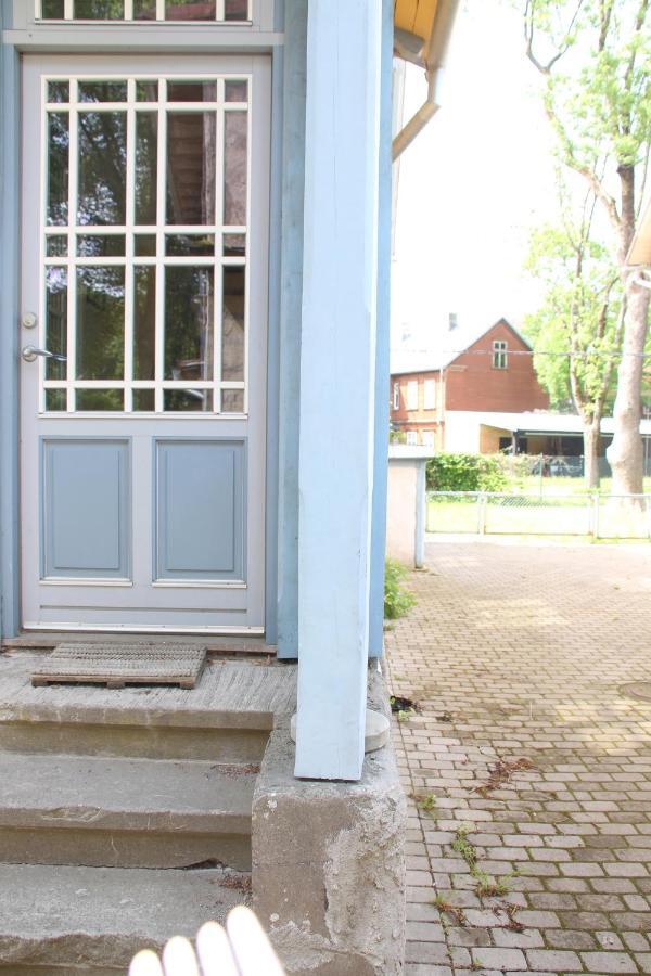 Ou Apartment *
